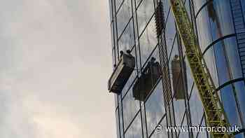 Window cleaners rescued after getting stuck at 15th floor of London skyscraper
