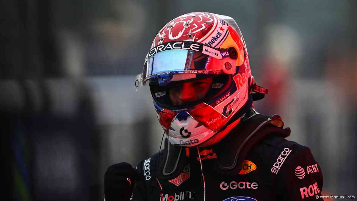 Verstappen wins Sprint as Russell crashes and McLarens collide