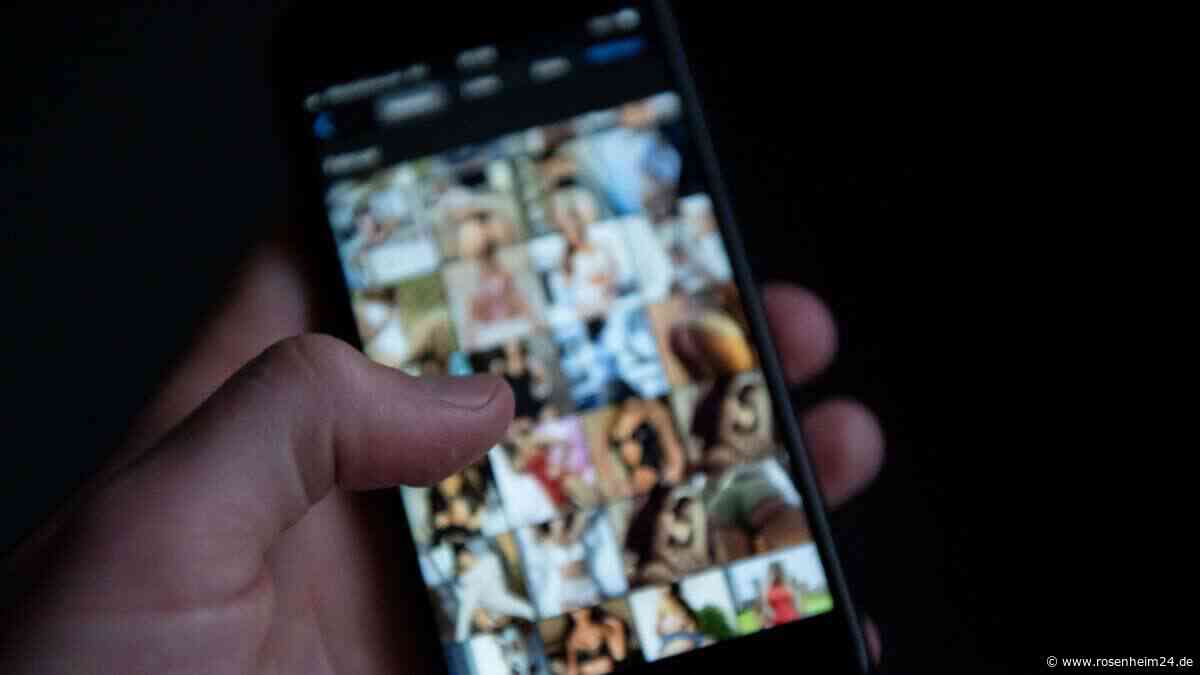 Pornografische Bilder an Mädchen (13) geschickt: Angeklagter (37) aus Bad Aibling verurteilt