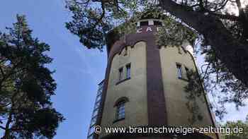 Unübersehbar: Da tut sich was rund ums Café im Gifhorner Wasserturm