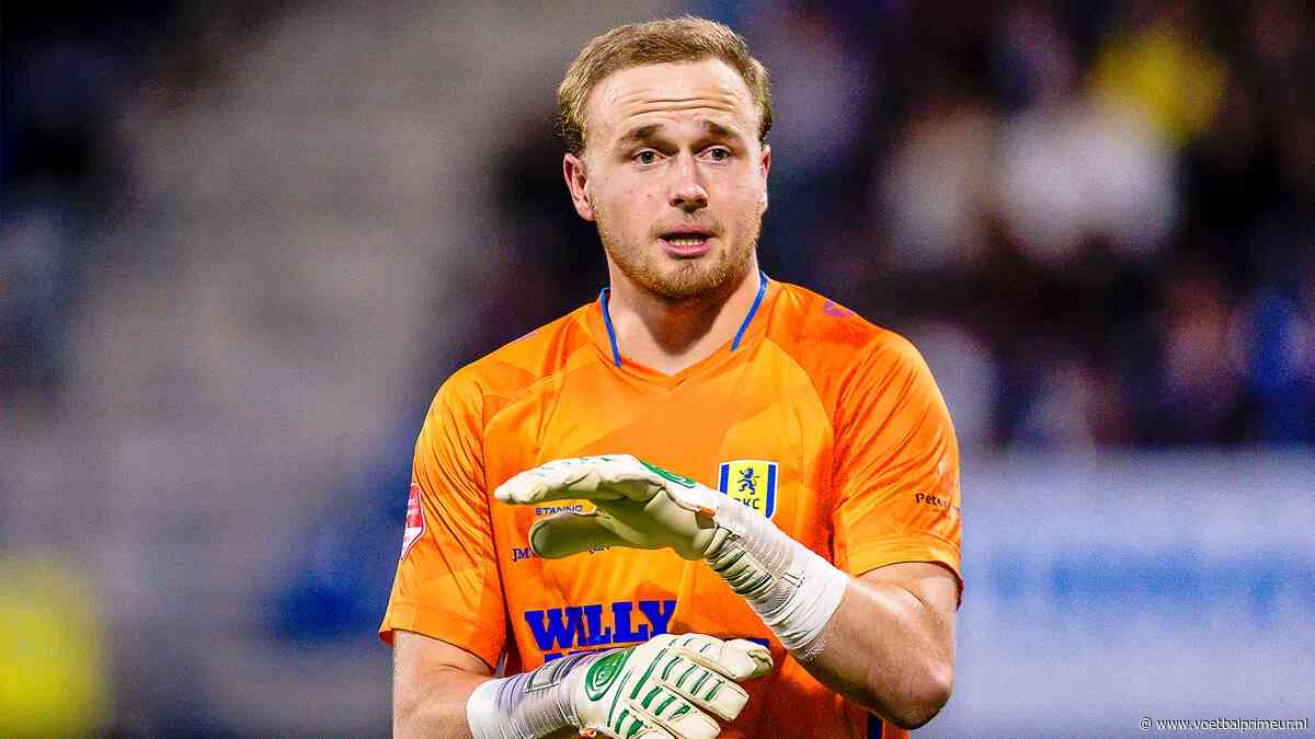 Bizarre redding van PSV-huurling Schiks tijdens Heracles-RKC gaat hele wereld over