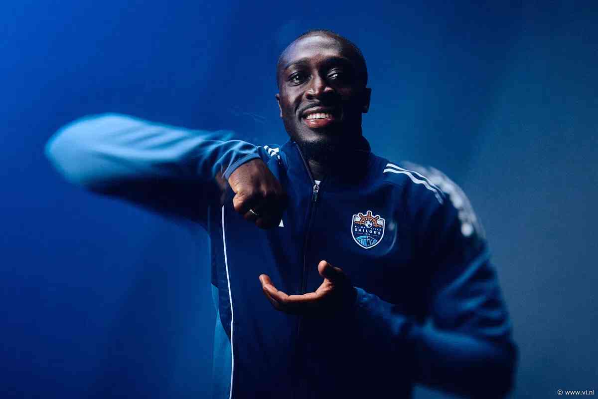 Bobby Adekanye over cv met topclubs: 'Zorgt wel voor bepaalde druk'