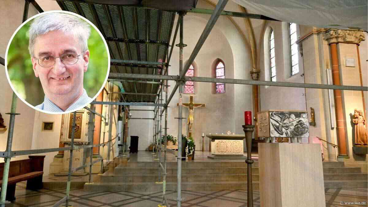 „Dicker Brocken von der Decke heruntergekommen“ – Kirche wird  fast zwei Jahre lang gesperrt