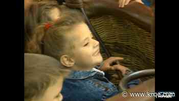 KRQE Classics: Kids at a school in 1991 get opportunity to see balloon up close