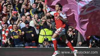 Arsenal buigt achterstand om en verslaat Leeds United, Jurriën Timber valt in