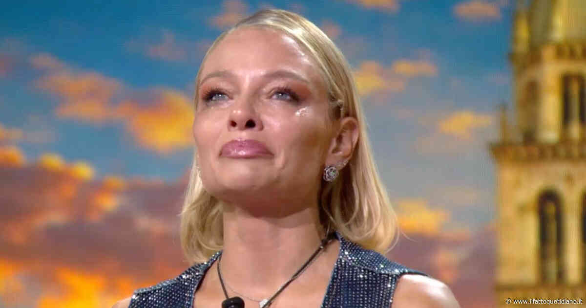 “Papà è morto mentre era in videochiamata con noi. Il telefono è volato e lui è caduto a terra, è stato terribile”: la commozione di Giulia Provvedi al “Grande Fratello Vip”