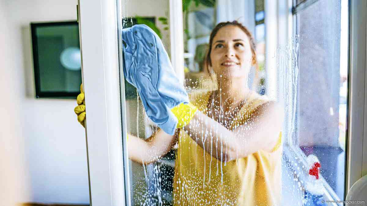 ’Ik durf mijn schoonmaker niet te ontslaan, terwijl ze zich er met een jantje-van-leiden vanaf maakt’