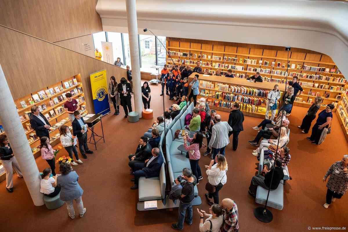 Mittweida: Preise, Lesungen und Autoren - gelungene Premiere der Buchmesse „Mitt-Lesen“