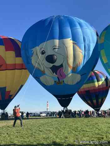 Photo Gallery: A packed out field and plenty of color at Balloon Fiesta day 8