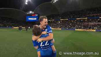 Crazy scenes as South Melbourne win the Australia Cup