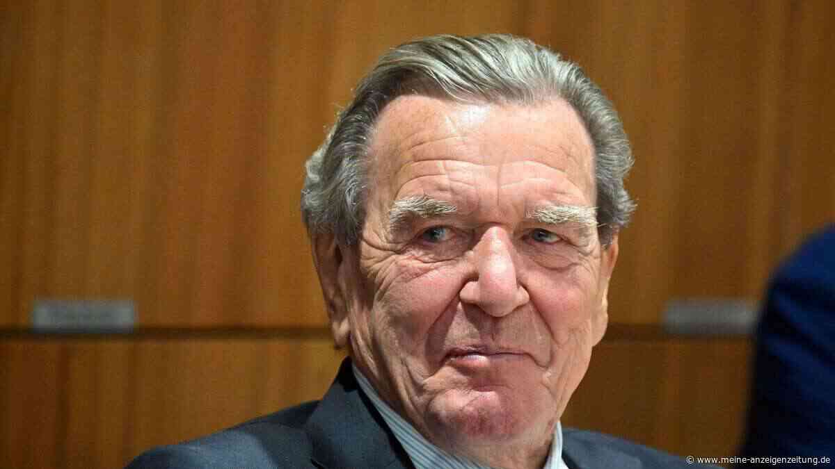 SPD Oberpfalz fordert Schröder-Rauswurf