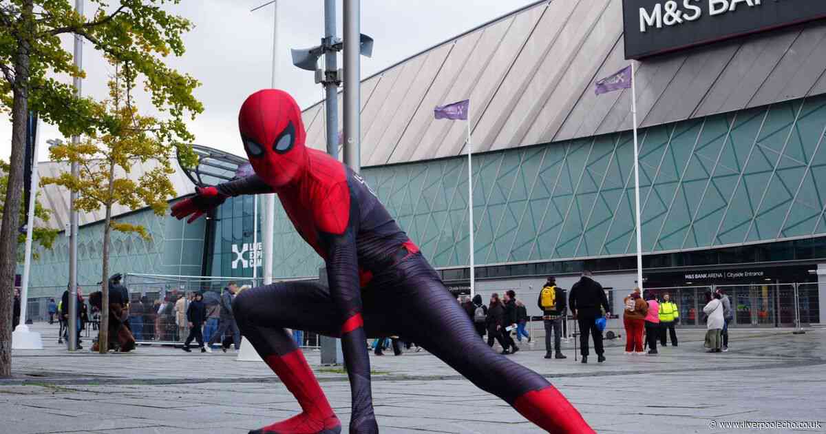 80 pictures of fans in amazing outfits for Liverpool Comic Con