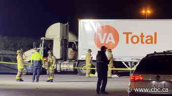 Truck driver dies at Vaughan warehouse, Ontario Labour Ministry investigating