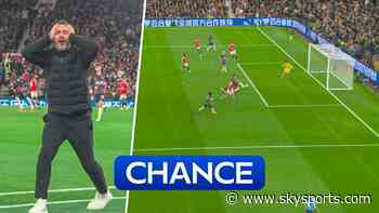 De Zerbi laughs as Solanke misses another golden chance for Spurs