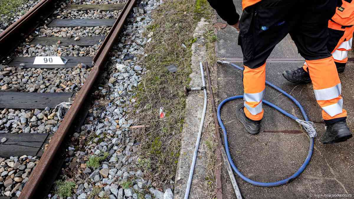 Zeker tot zondagavond geen treinen tussen Rotterdam en Delft na brandstichting