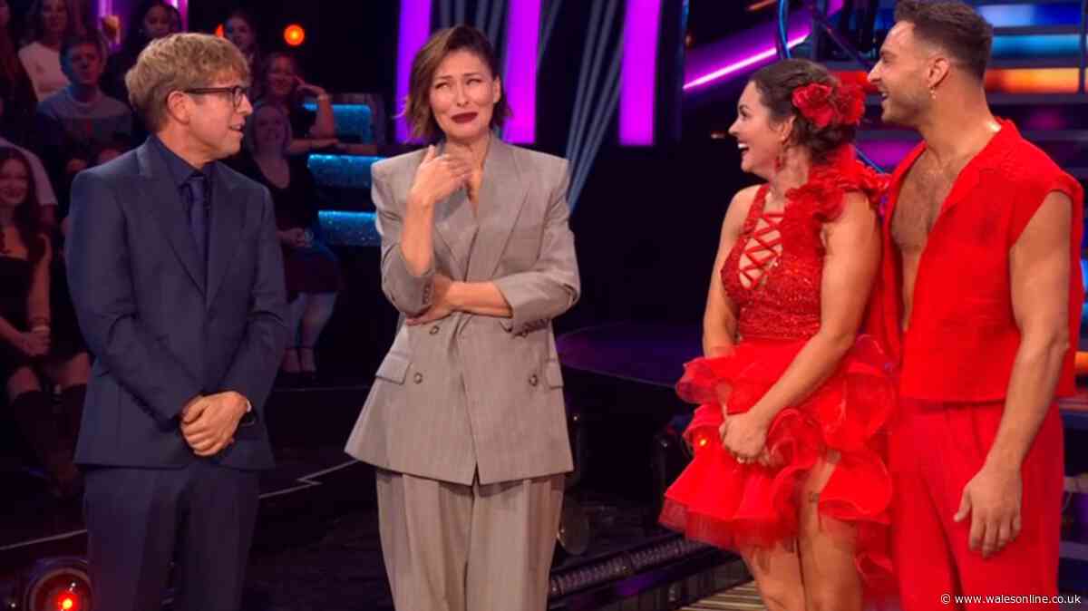 Strictly fans spot 'awkward' moment between presenters as they issue demand