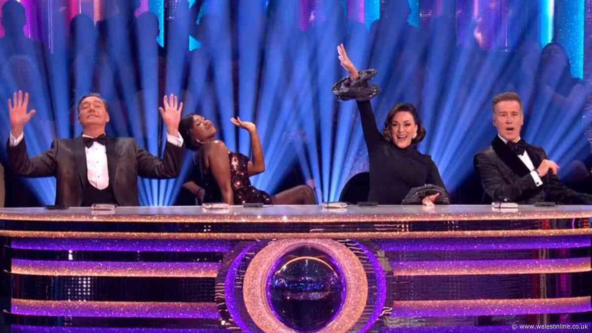 Strictly Come Dancing viewers distracted minutes into third live show