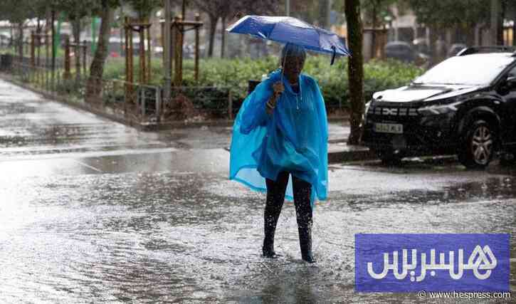 زخات رعدية وبرد ورياح قوية بالمغرب