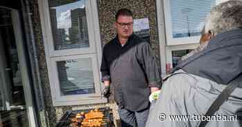 Barbecue voor dakloze mensen in Enschede: wat houdt hen bezig?