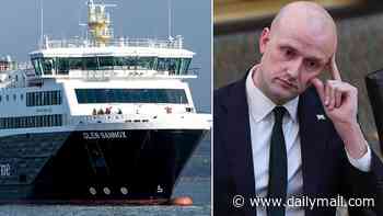 'He's not perfect' says Swinney amid Flynn ferry gas escape row