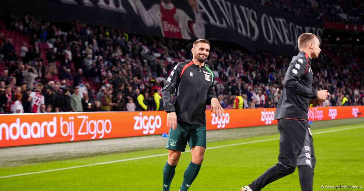 NEC met verrassende opstelling tegen Ajax, Dusan Tadic uitgefloten door eigen fans