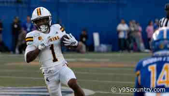 Behind the Numbers: Pokes 'Let it Rip' On Fourth Down