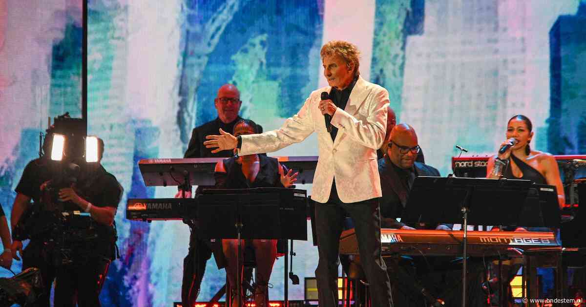 Barry Manilow (83) annuleert kort na rentree op podium toch weer een show van zijn afscheidstournee