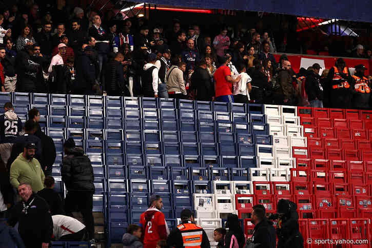 💥What happened in the stands? PSG ultras walk out of the match