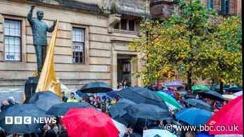 New statue unveiled as Glasgow celebrates links to Nelson Mandela