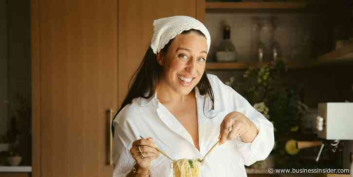 A recipe developer with Greek heritage shares her 2 favorite Mediterranean diet recipes