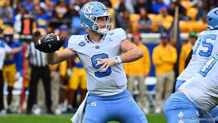 Hot mic catches ESPN announcer comparing North Carolina QB to a lousy hotel breakfast
