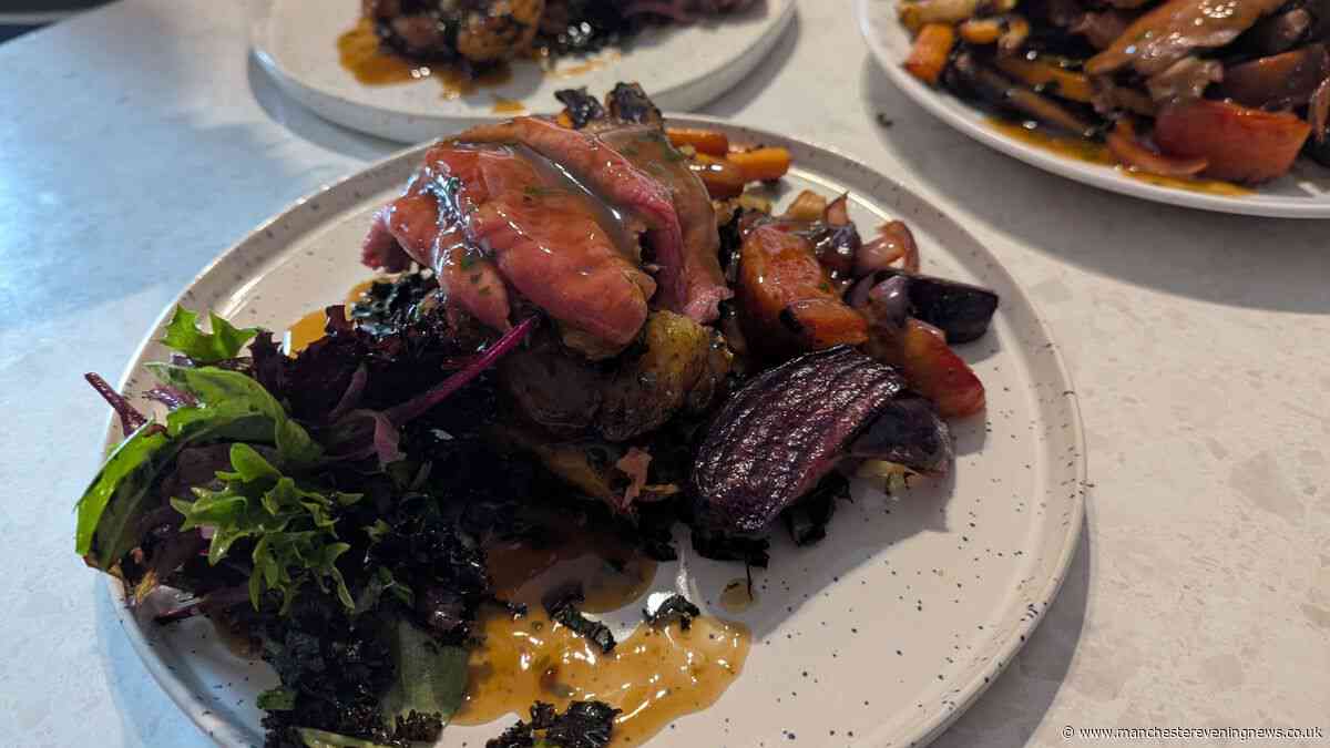 We had a posh Sunday roast box delivered to home, for £20 a head it was incredible