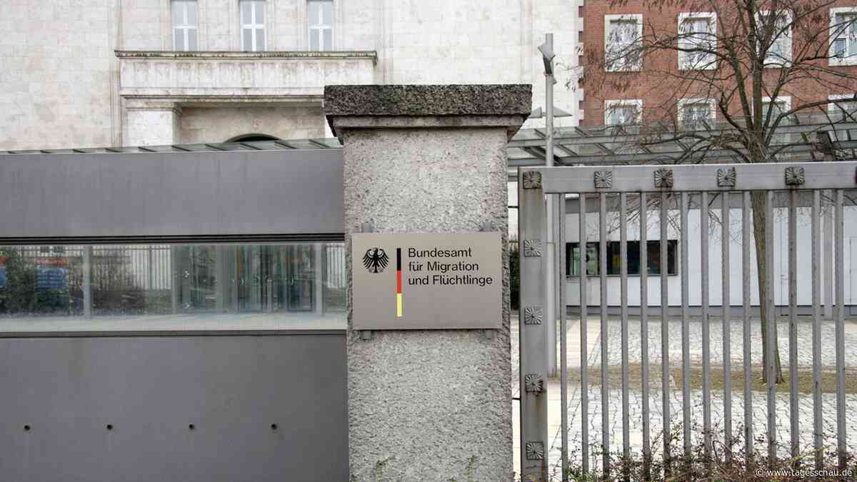 Schutzstatus in Deutschland: Asylklagen dauern wieder länger