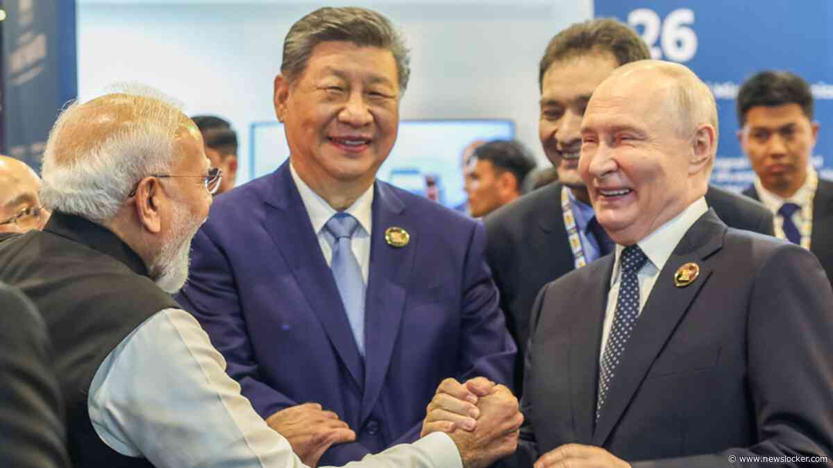 ‘Chinese president Xi wilde geen gesprek met dubbelganger Poetin!’