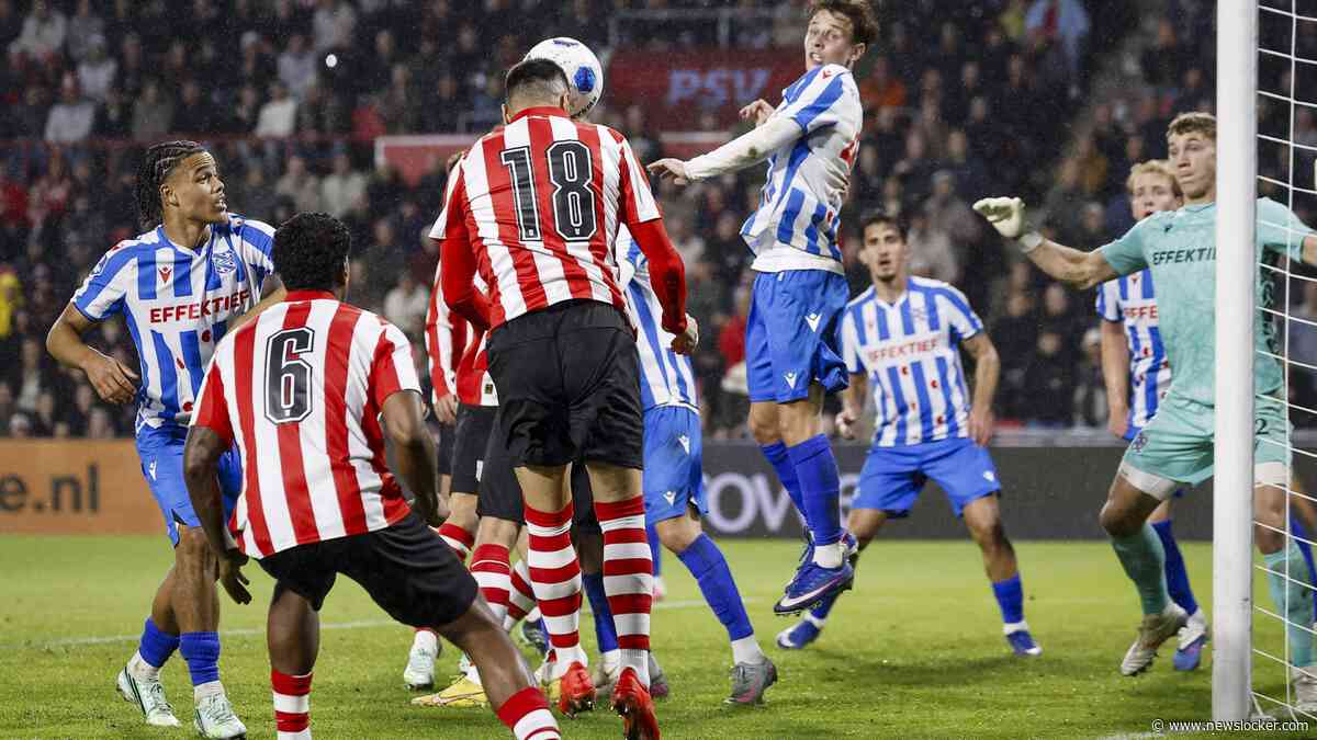 Peter Bosz stapt met koffer vol vraagtekens in vliegtuig voor tweede duel Champions League: ’Er zal een ander PSV staan tegen Leipzig’