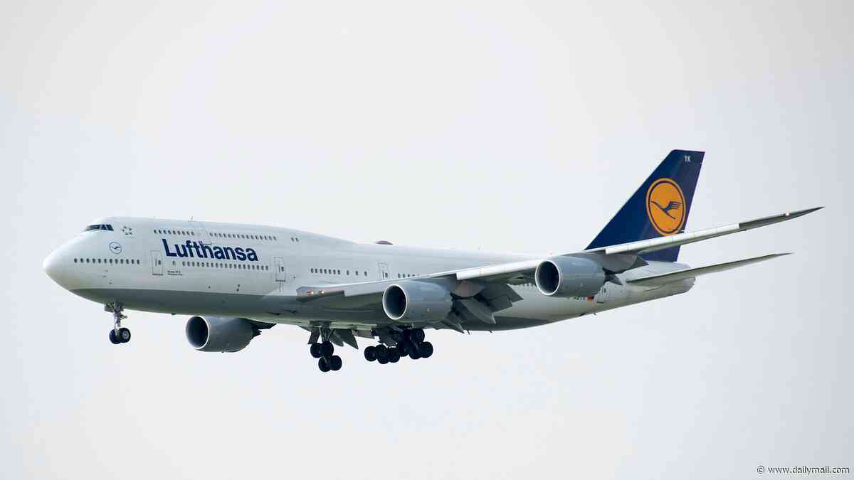 Boeing 747 inches from disaster as jumbo jet narrowly avoids tail strike in aborted LAX landing