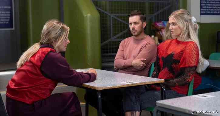 Bethany and Sarah utterly floored by Kit’s cancer revelation on Coronation Street