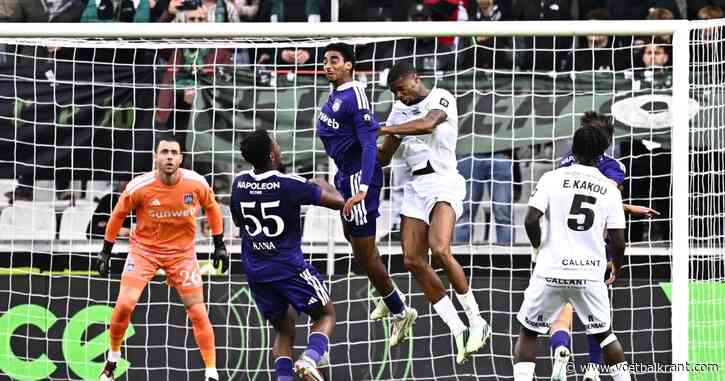 Anderlecht was onvoorstelbaar zwak in Jan Breydel, maar... ontdekt toch een lichtpunt