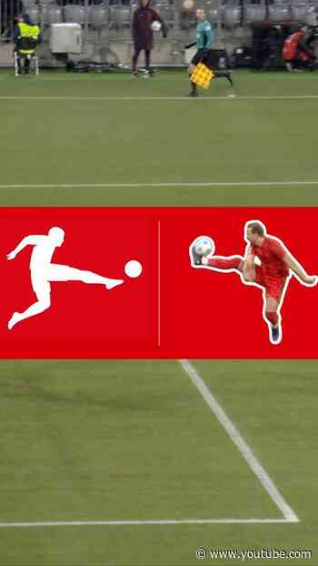 Can you catch Harry turning into the Bundesliga logo? 👀⏸️