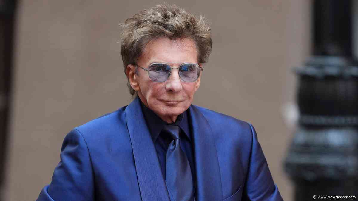 Barry Manilow (83) annuleert show na rentree op podium