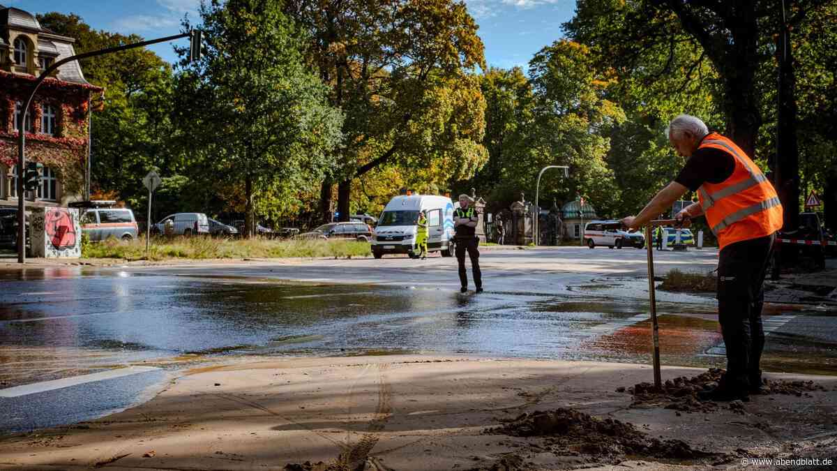 Wasserrohrbrüche sorgten für Verkehrschaos: Wichtige Straße ab Montag wieder frei