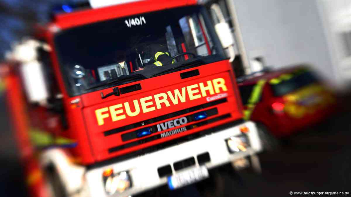 Wieder brennt ein Papiercontainer – wer hat etwas gesehen?