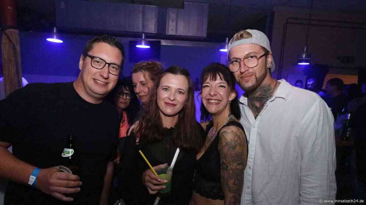 Waldkraiburg feiert durch: Schenkerhalle wird zur großen Disco