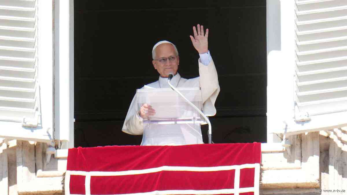 Verkündung bei Sonntagsgebet: "Knoten in der Lunge": Papst Leo muss operiert werden