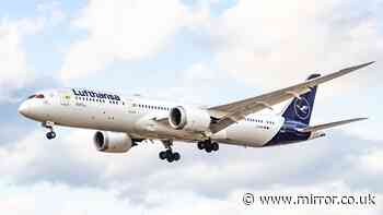 Lufthansa jumbo jet inches from disaster as it dramatically aborts LAX landing