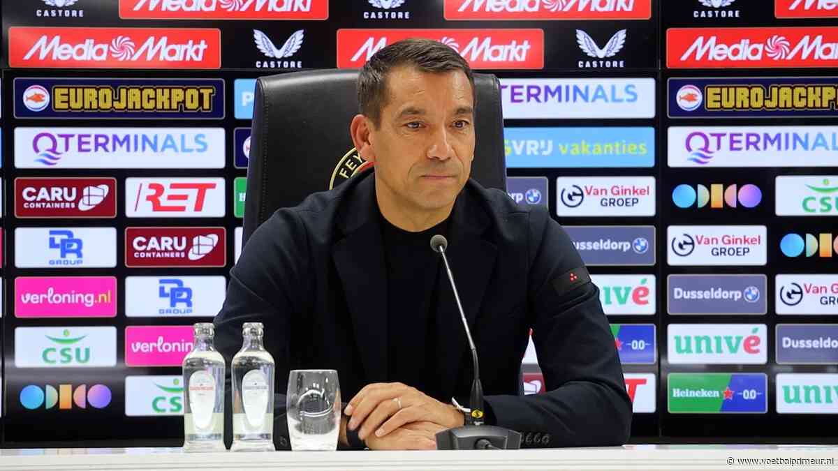 Van Bronckhorst waarschuwt Feyenoord: 'Geniet van koppositie, maar…'