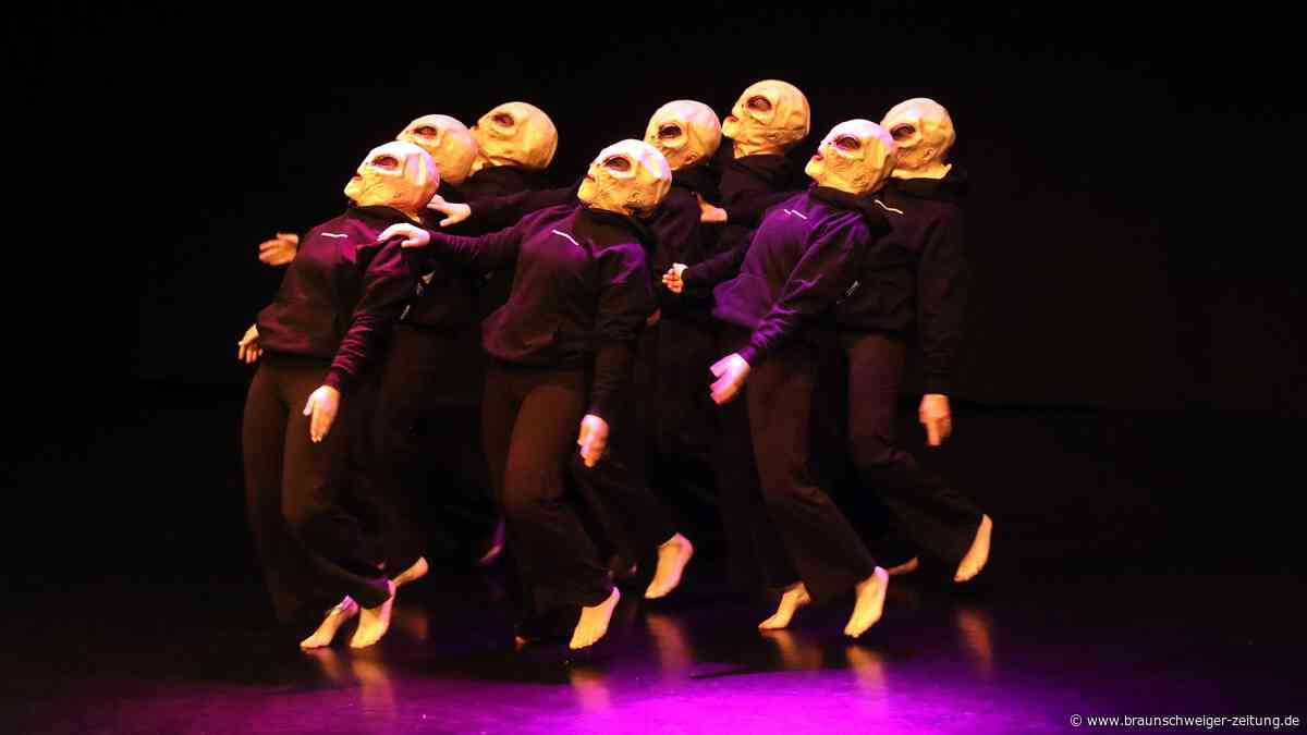 Der TK Fichte geht ab: Die 97 schönsten Bilder aus dem Brunnentheater