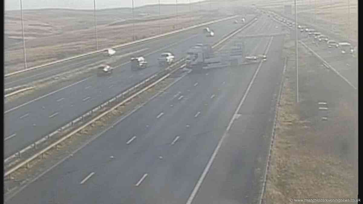M62 closed: Motorway shuts for 10 hours as woman seriously hurt in 'serious crash'