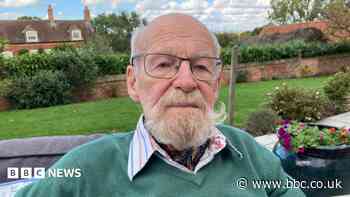 Codebreaker, 103, kept his WW2 heroics a secret for decades