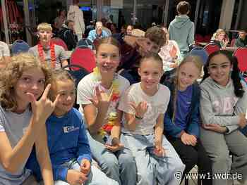 Ironman-Hawaii-Rudelgucken im Vereinsheim der SSF Bonn
